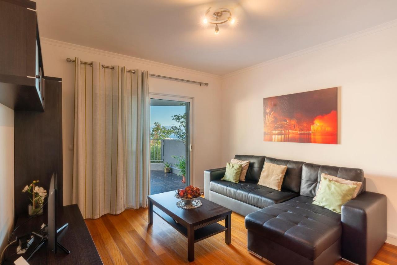דירות פונשל Virtudes Ocean View With Pool By Hr Madeira מראה חיצוני תמונה